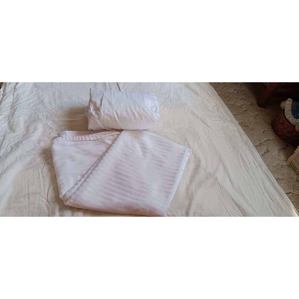 Malouf Twin Size White Sheet Set - No Pillow Covers